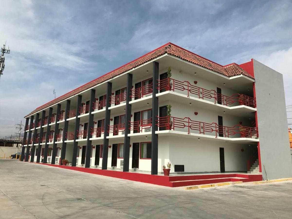 Motel El Refugio Tijuana Bagian luar foto