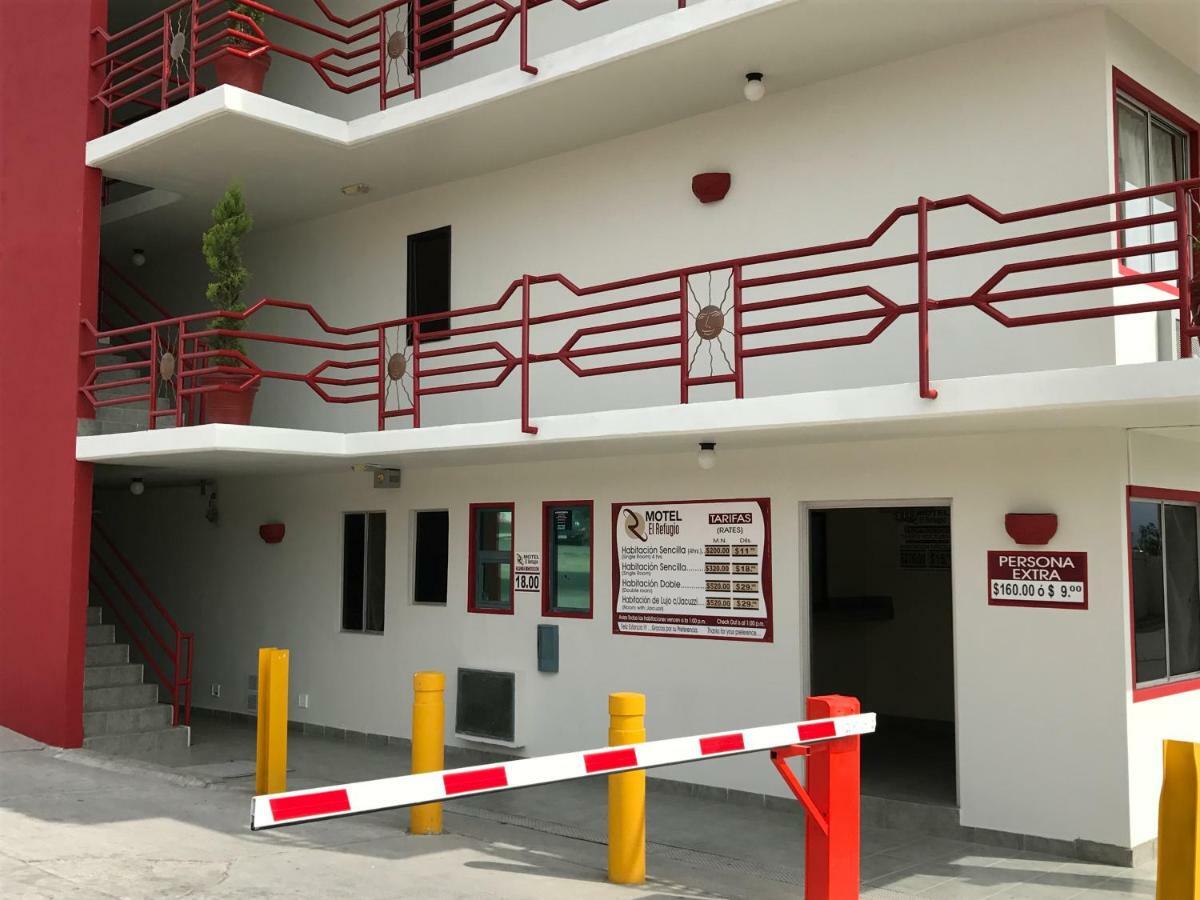 Motel El Refugio Tijuana Bagian luar foto