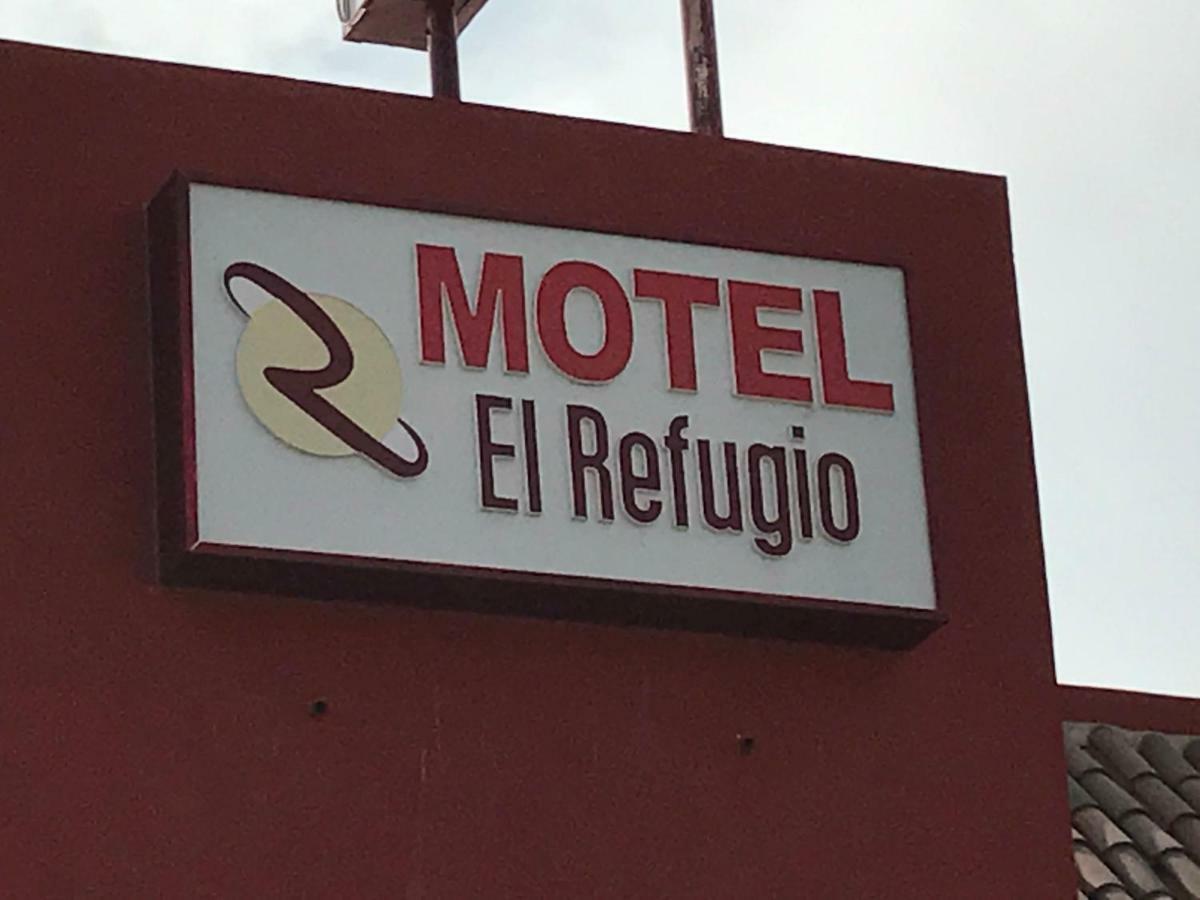 Motel El Refugio Tijuana Bagian luar foto